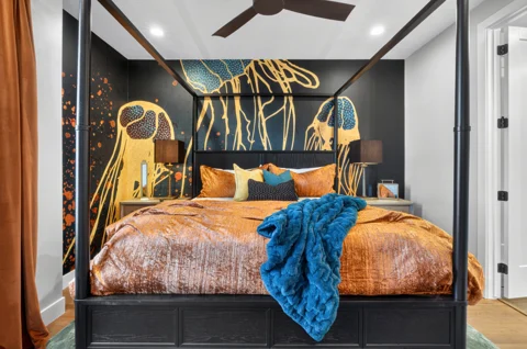 Gold jellyfish bedroom with copper and blue bedding