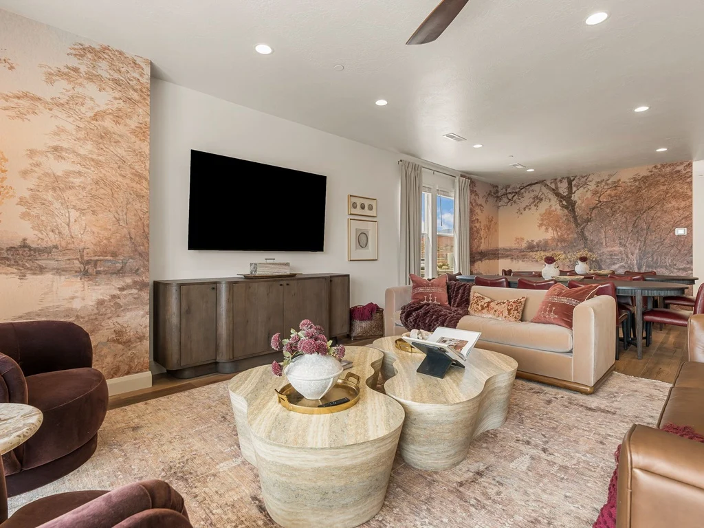 Living Area at Isle Retreat